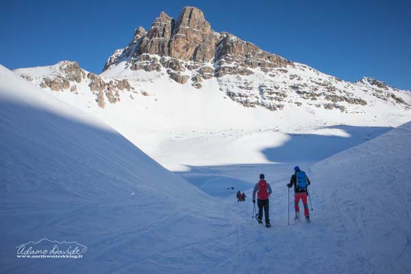 Discesa con ciaspole Alv