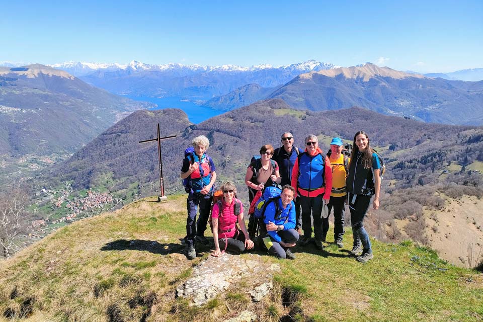 Escursione di gruppo al Sasso Gordona