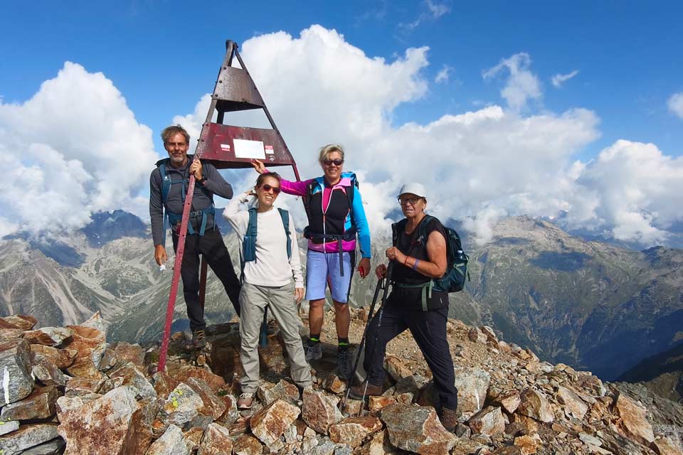 Una parte del gruppo in cima