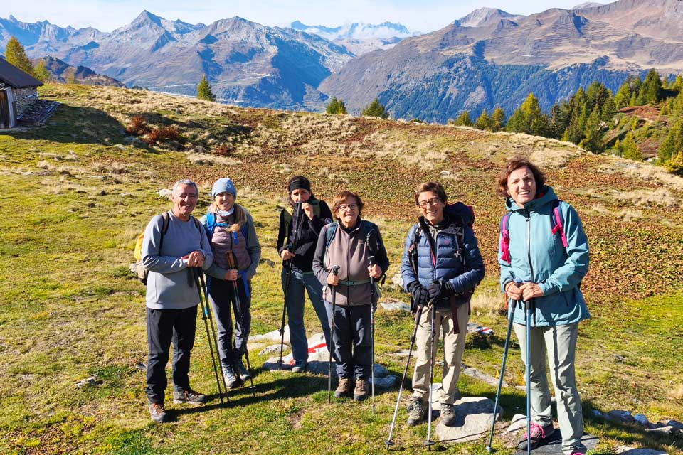Il gruppo al cospetto del gottardo