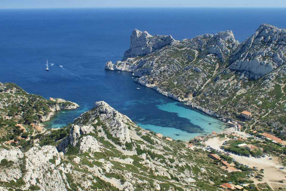 Trekking alle Calanques: Meraviglia di Primavera in Provenza