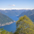 Il lago di Como dalla dorsale del Monte Bollettone