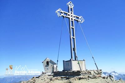 Escursione sul Monte Legnone a cavallo tra Orobie lecchesi e valtellinesi